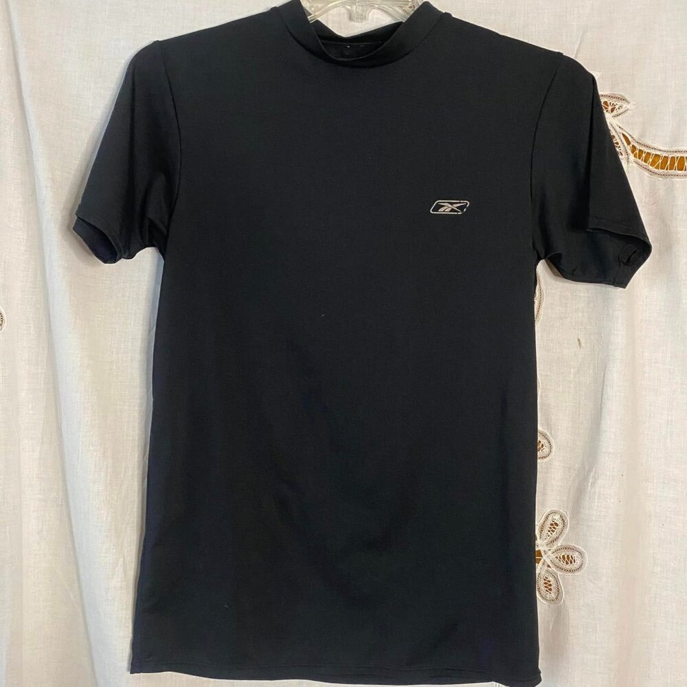 Reebok Men's Sport shirt Size L